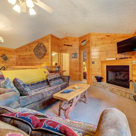 Great Expectations, 3 Bedrooms, Fireplace, Pool Table, Hot Tub, Sleeps 10 Гетлинбург Екстериор снимка
