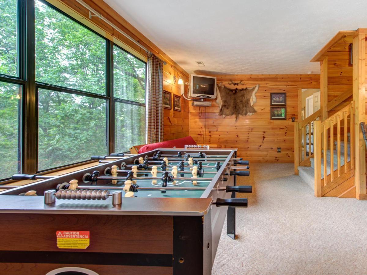 Great Expectations, 3 Bedrooms, Fireplace, Pool Table, Hot Tub, Sleeps 10 Гетлинбург Екстериор снимка