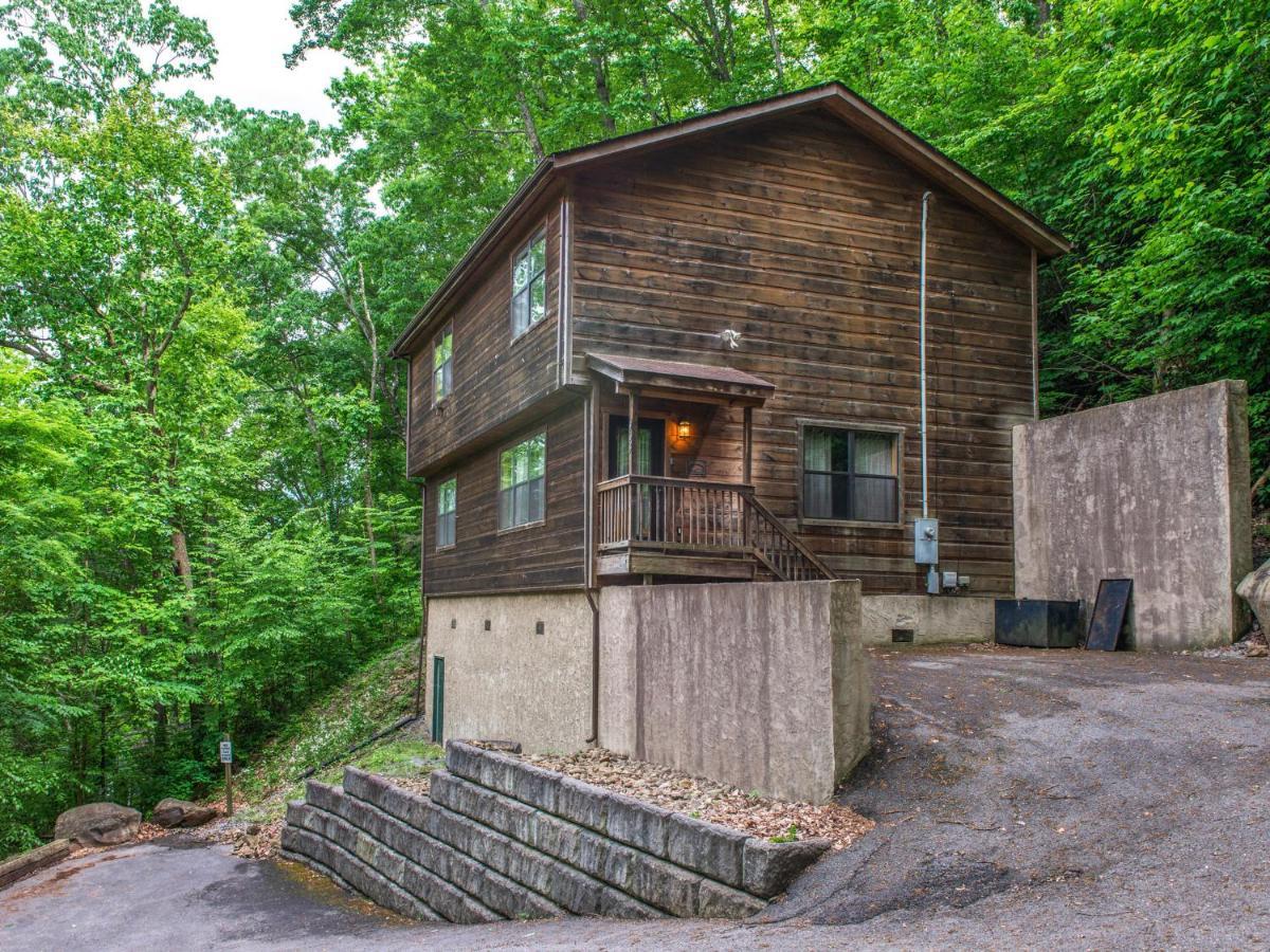 Great Expectations, 3 Bedrooms, Fireplace, Pool Table, Hot Tub, Sleeps 10 Гетлинбург Екстериор снимка